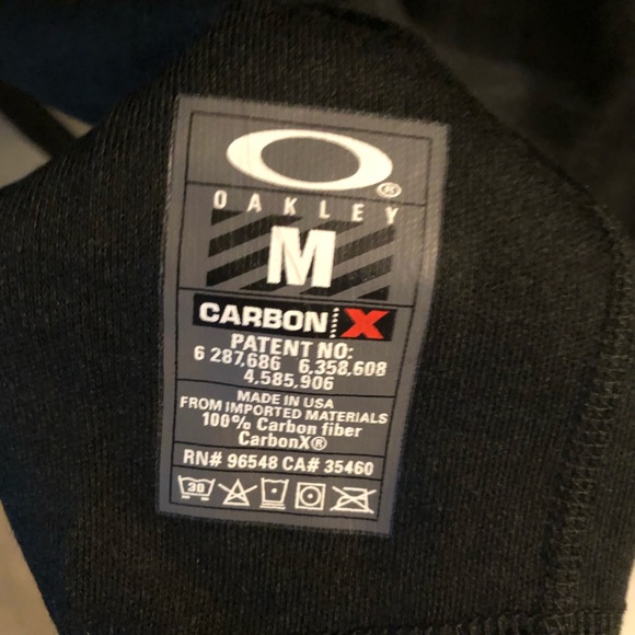 oakley carbonx si base layer